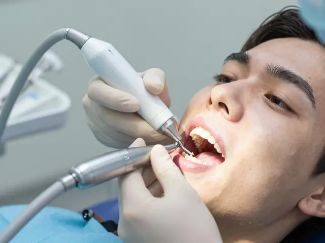 Co je to depurace a proč je důležitá pro zdraví zubů a dásní