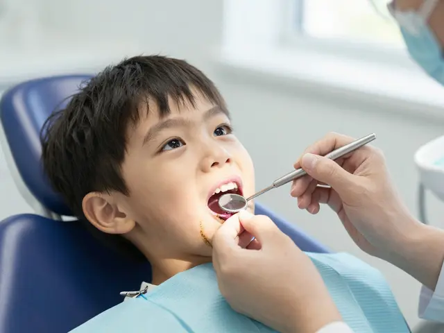 Jak černý zubní kámen ovlivňuje děti - příčiny, rizika a jak tomu předcházet